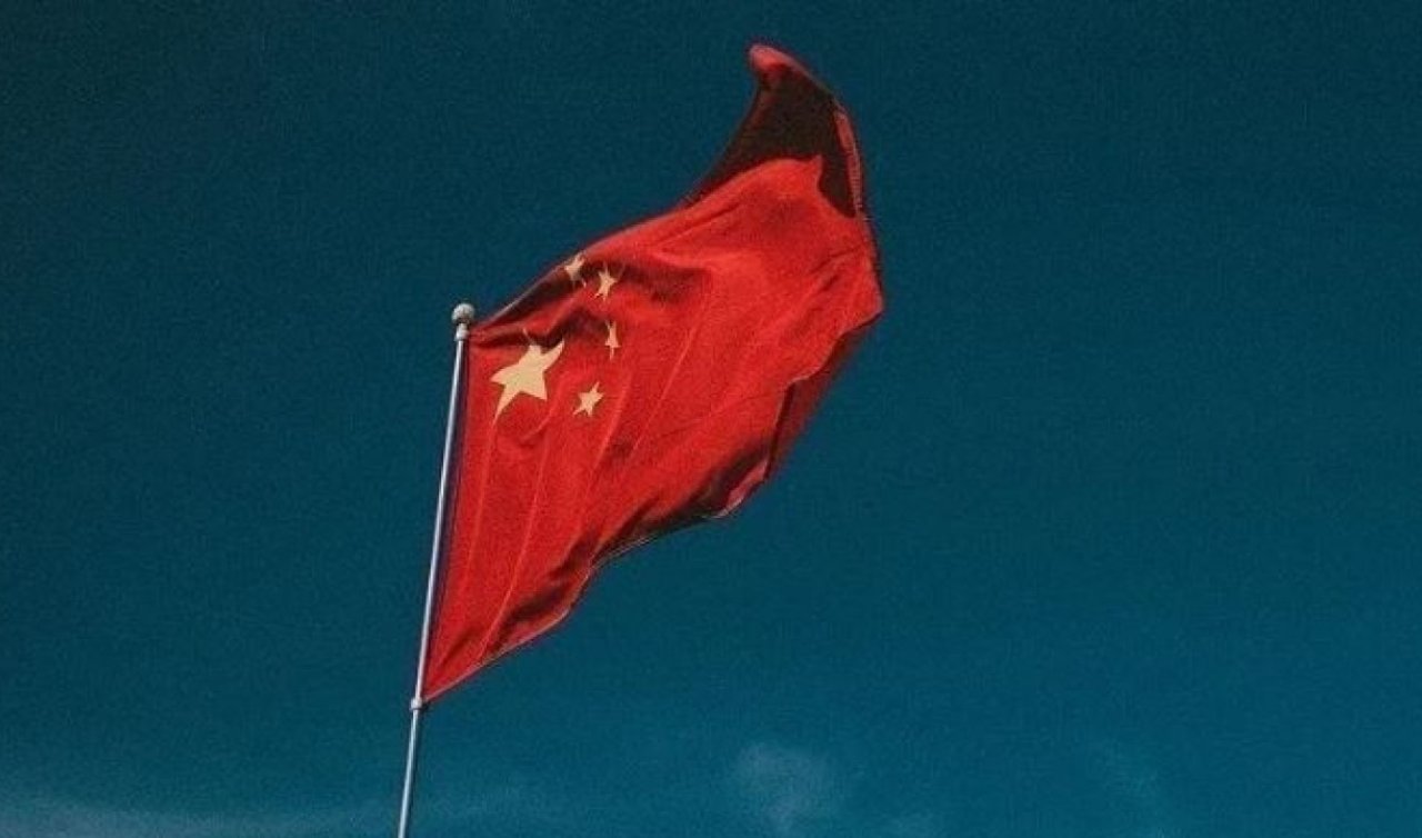 Çin, ABD’ye seyahat edecek vatandaşları için uyarı yayınladı