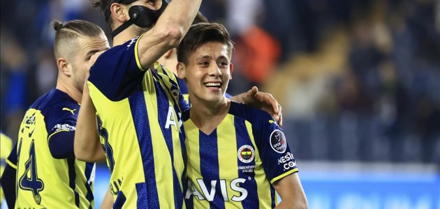  Fenerbahçe-Sevilla maçının muhtemel 11’leri belli oldu