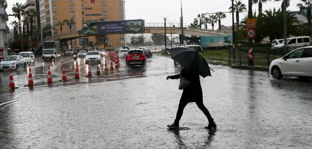  Meteorolojiden yağış ve fırtına uyarısı yapıldı