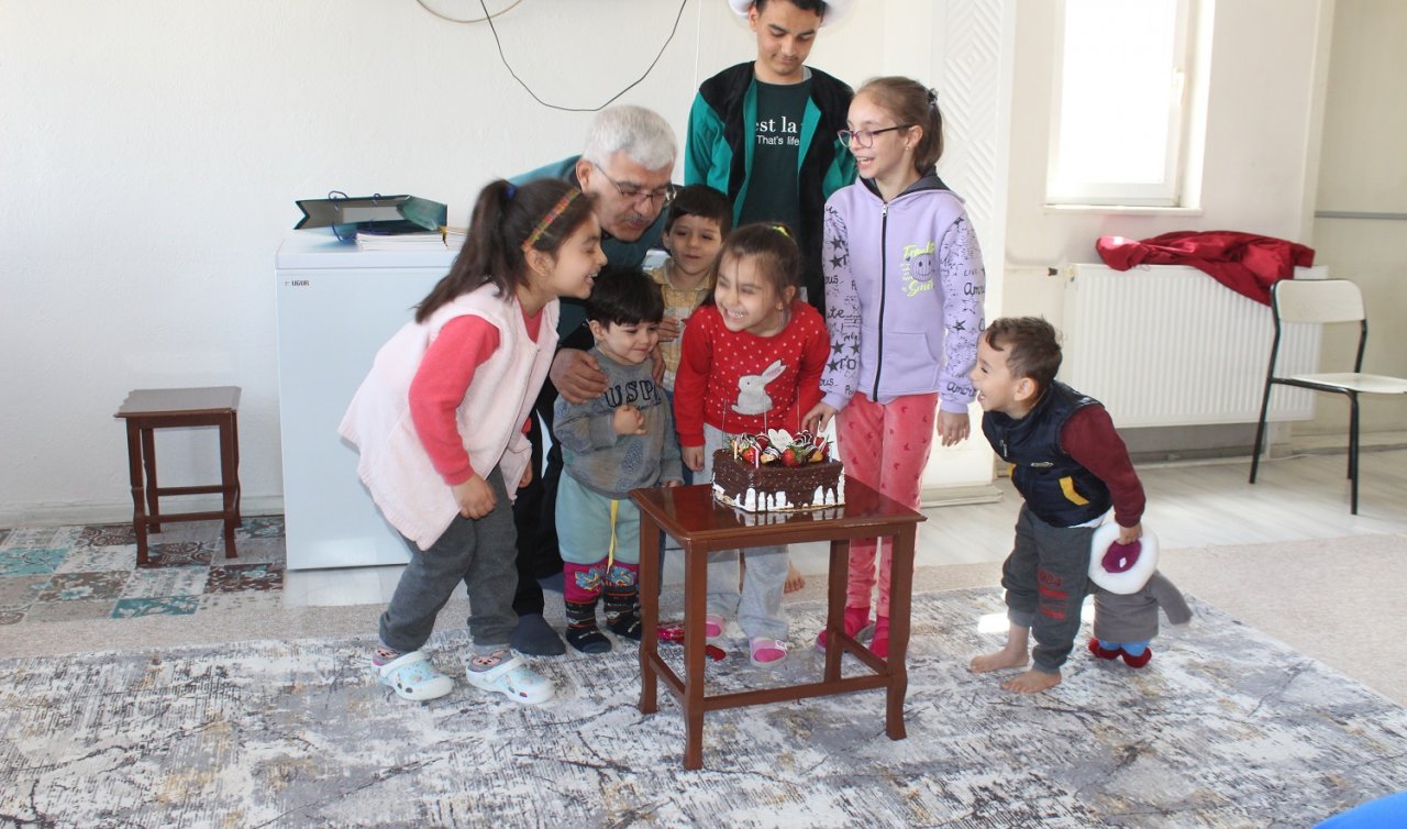 Konya’da depremzede çocuğa doğum günü sürprizi