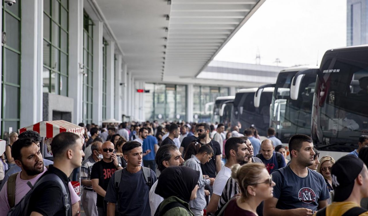  Bayram öncesi otobüs biletleri tükendi! Ek seferler düzenlendi