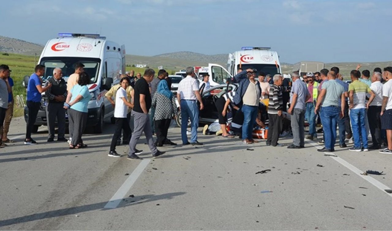  Korkunç kaza: Karı-koca ve torunları hayatını kaybetti