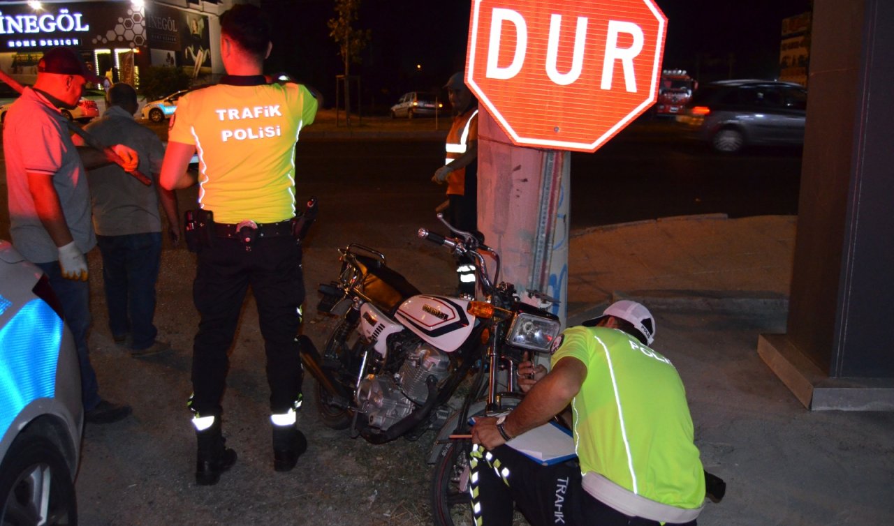  TIR’a arkadan çarpan motosikletin sürücüsü öldü arkadaşı yaralandı