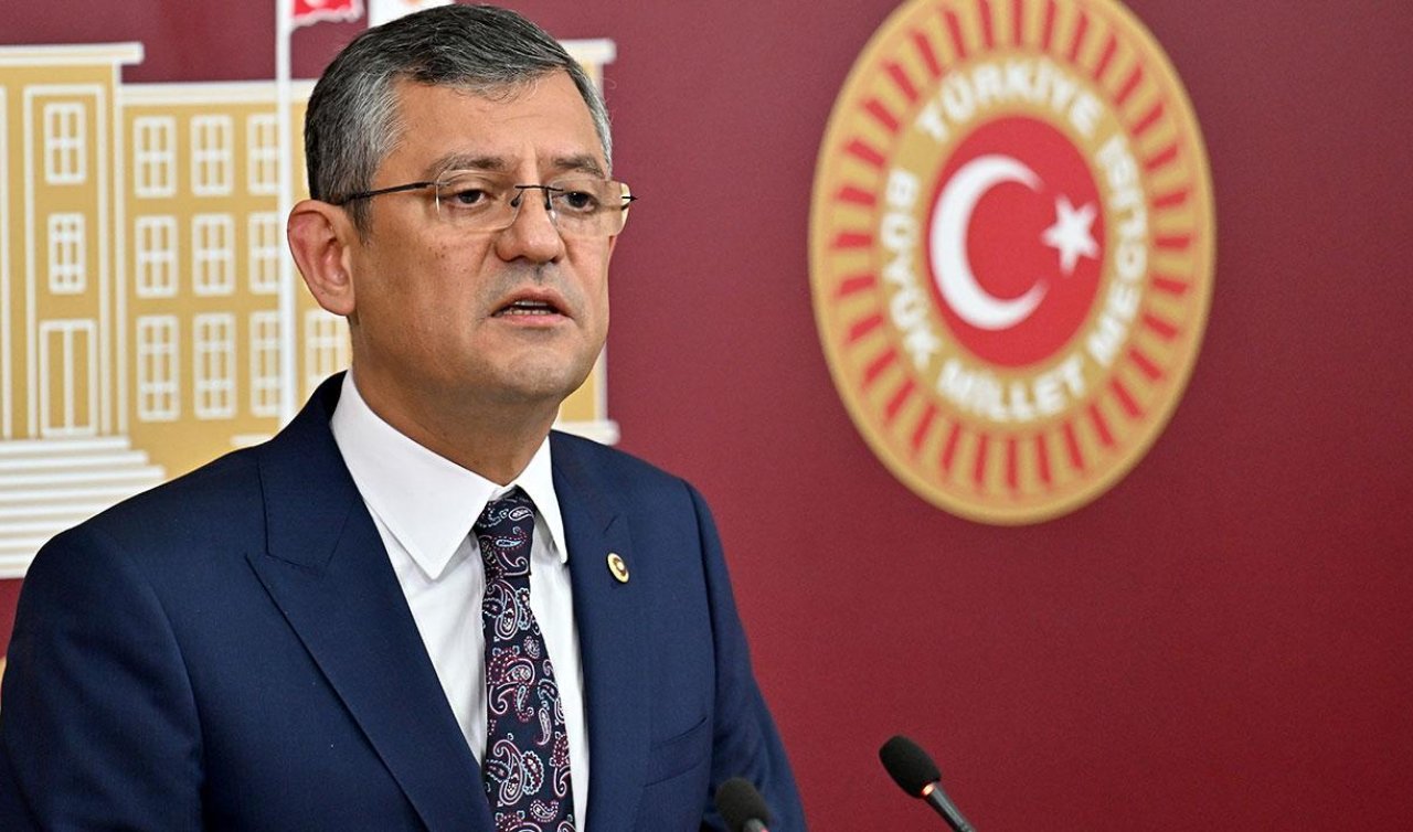  Özgür Özel CHP Genel Başkanlığı adaylığını açıkladı