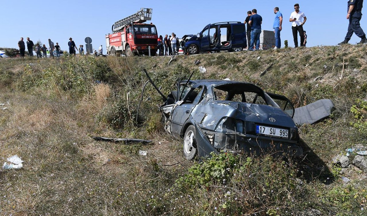  İki araç çarpıştı: 2 ölü, 5 yaralı