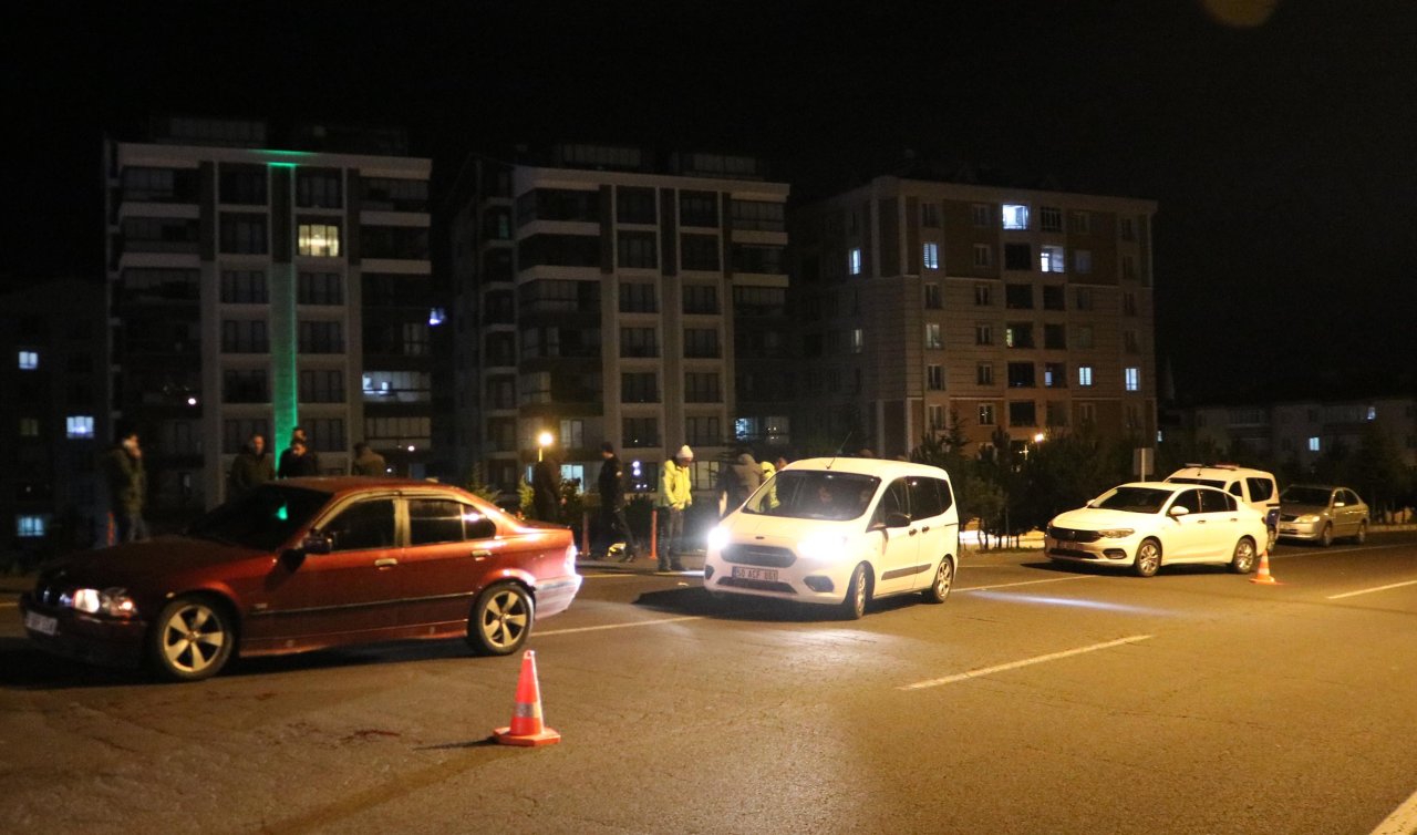  Trafikte karşılaştığı eski kocasını tabancayla yaraladı