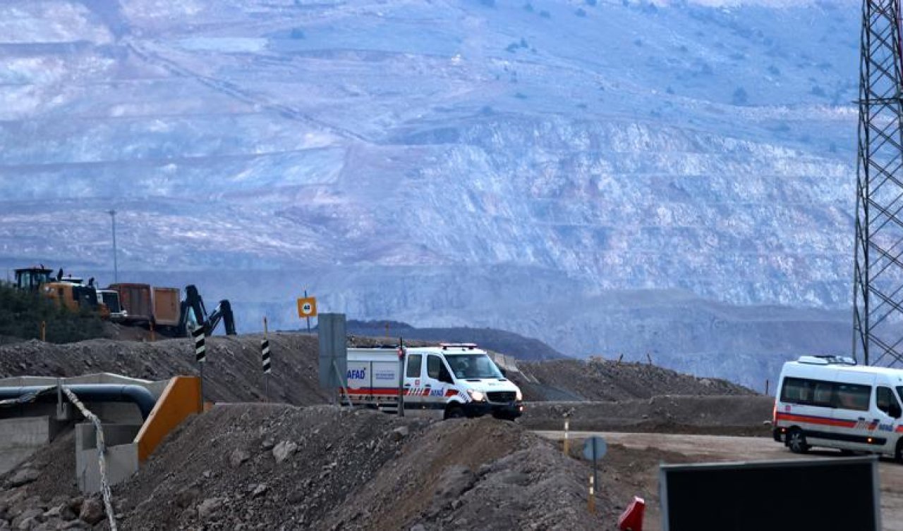  AFAD: Erzincan’da 9 işçimize ulaşmak için tüm imkanları seferber ettik