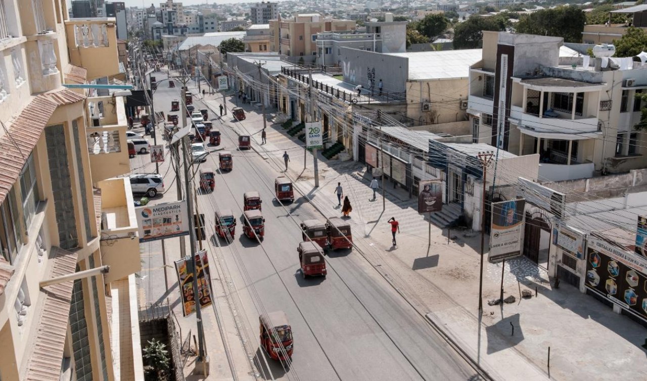  Somali’nin başkentinde maske ve şapka yasaklandı