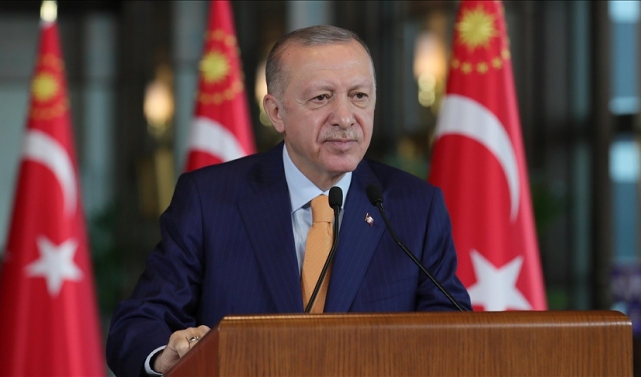  Erdoğan: Muhalefetin bize örnek gösterdiği ülkelerde 4 gündür KAAN konuşuluyor