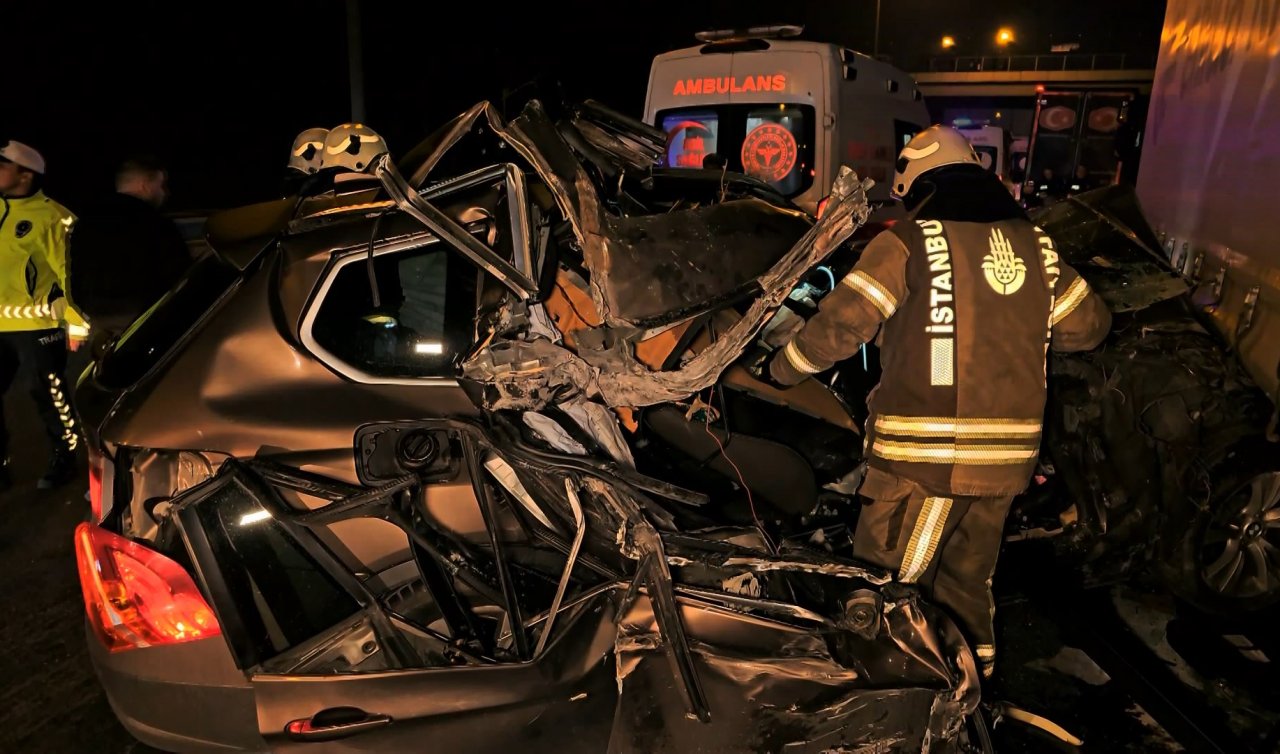  Kontrolden çıkan Cip kamyona çarptı! Araç hurdaya döndü