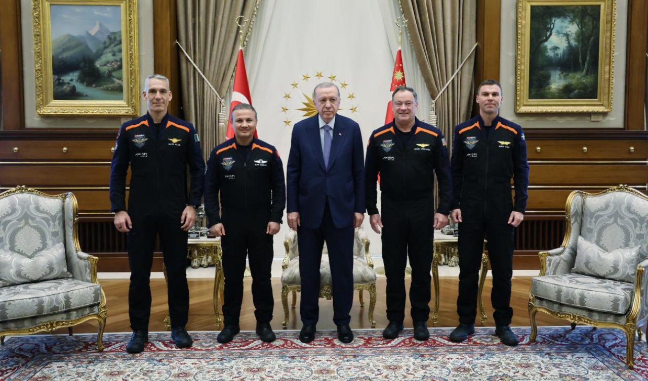  Cumhurbaşkanı Erdoğan Ax-3 Uzay Misyonu mürettebatını kabul etti