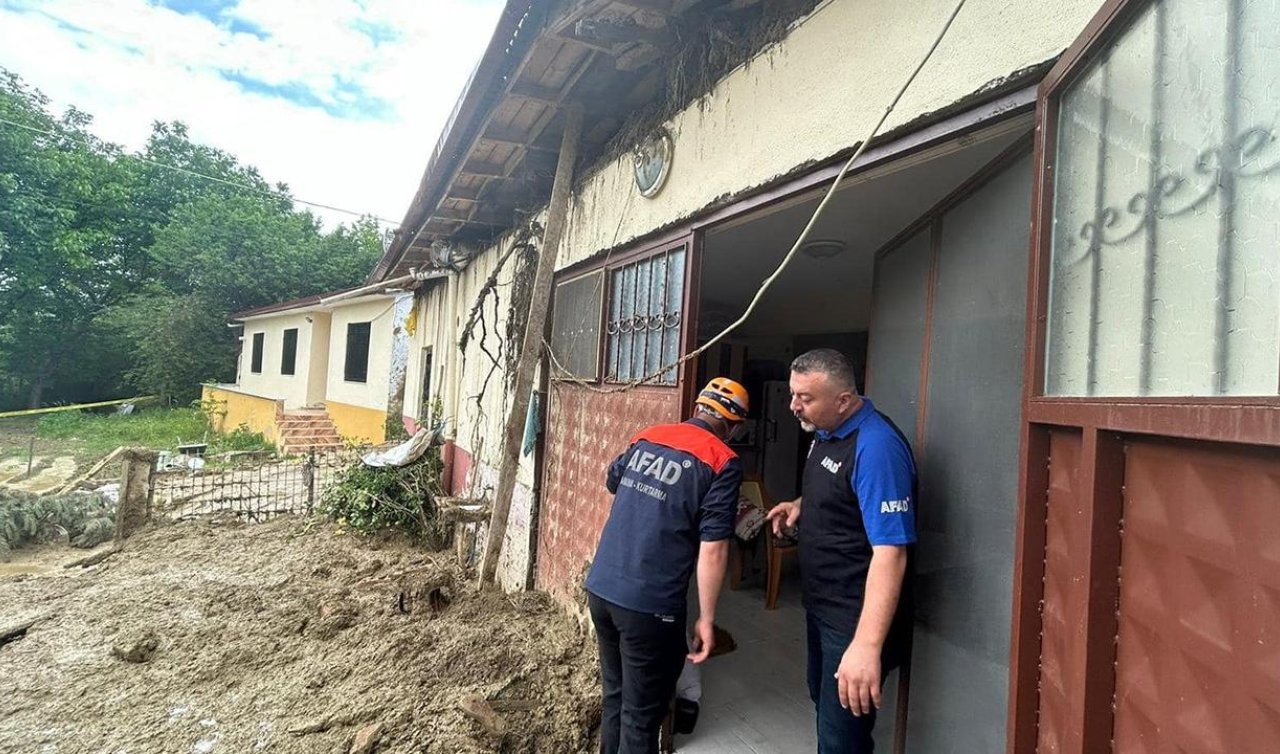  Sivas’ta heyelan: Riskli 5 ev boşaltıldı