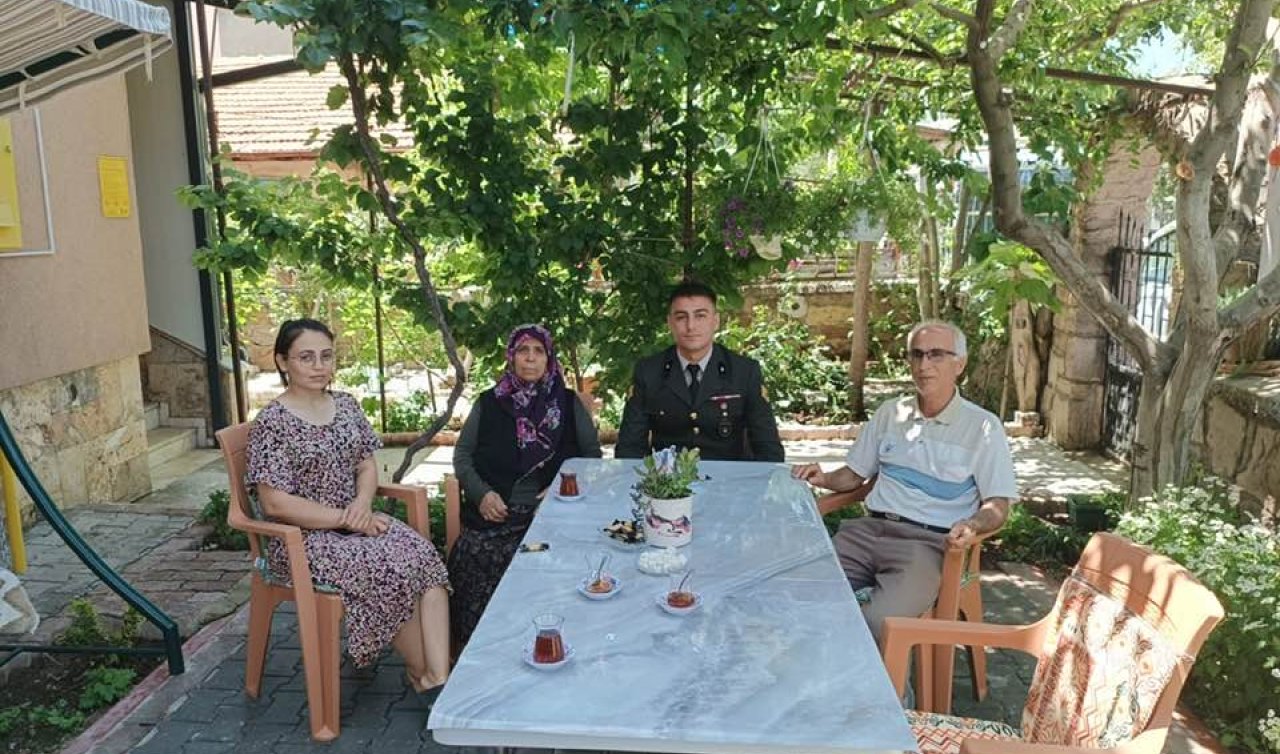 Seydişehir Askerlik Şube Başkanı Astsubay Lale şehit ailelerini ziyaret etti
