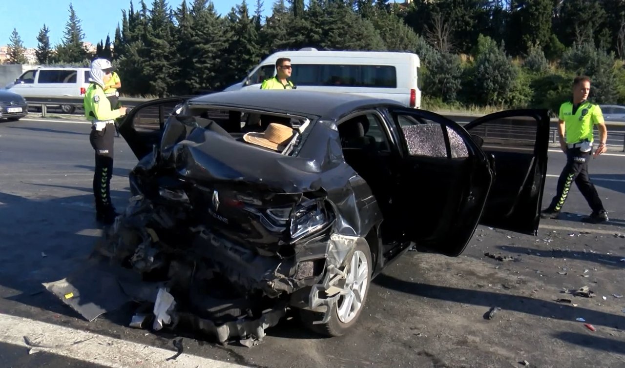 TEM Otoyolu’nda 10 aracın karıştığı zincirleme kaza; 5 yaralı
