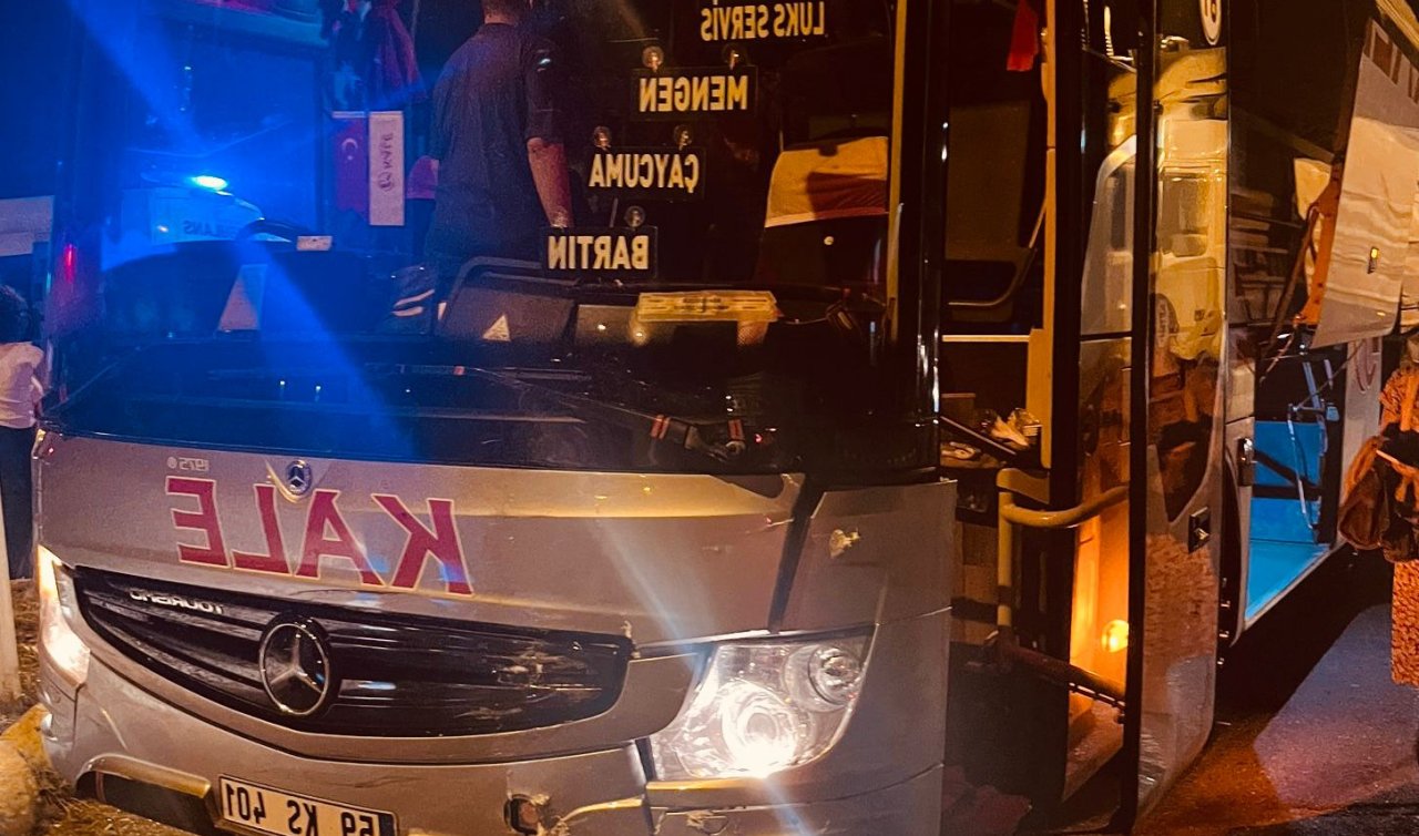  Hatalı manevra yapan otomobil yolcu otobüsüyle çarpıştı: 4 yaralı