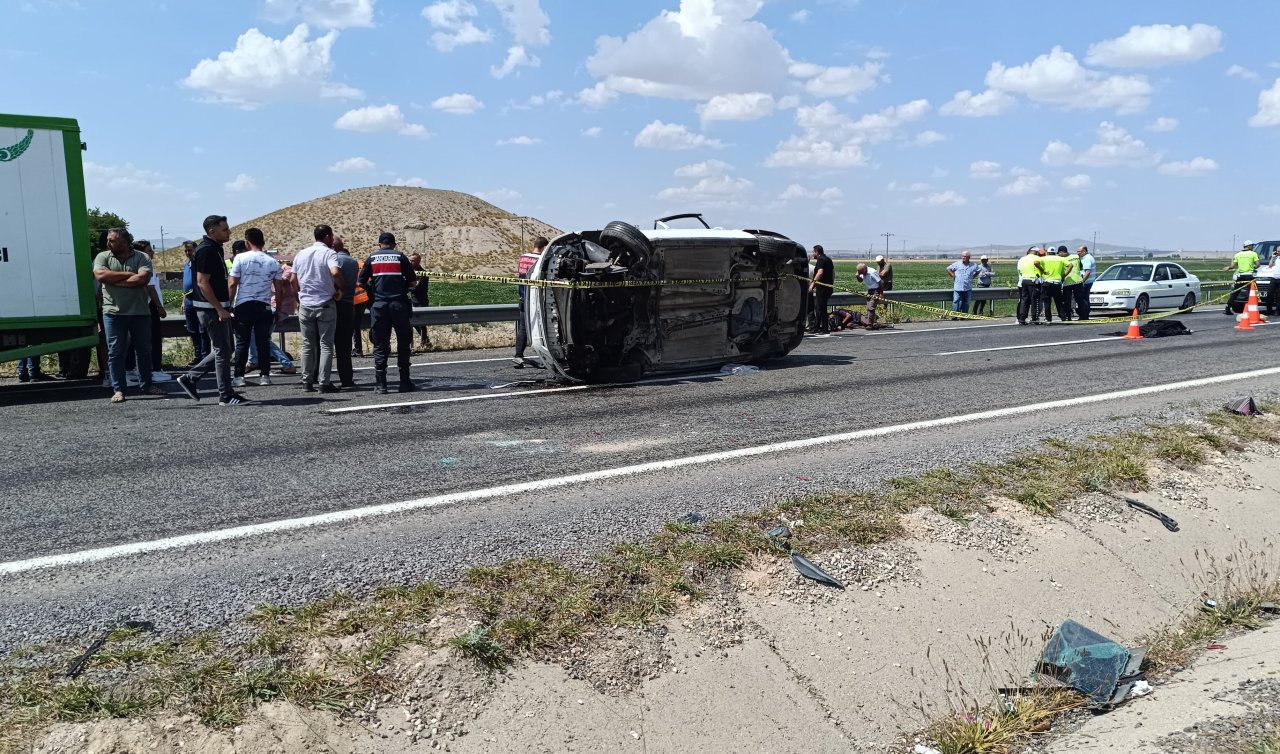  Feci kaza! Sürücü ve eşi öldü