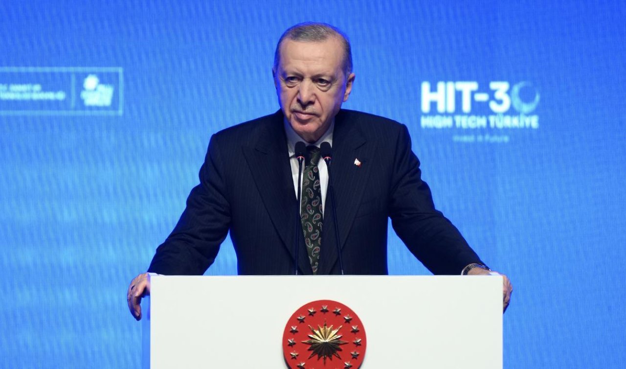 Erdoğan: Çağımızın hitlerini baş tacı ederken zerre miskal utanmıyorlar