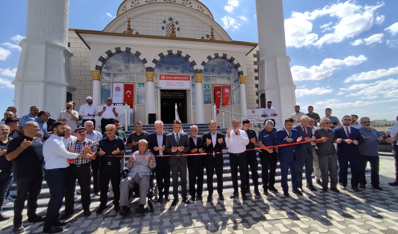  Konya’da yapımı tamamlanan cami törenle açıldı