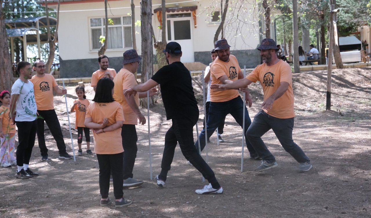 Dolu dolu vakit geçirdiler! Konya’da Baba-kız oyun kampı düzenlendi