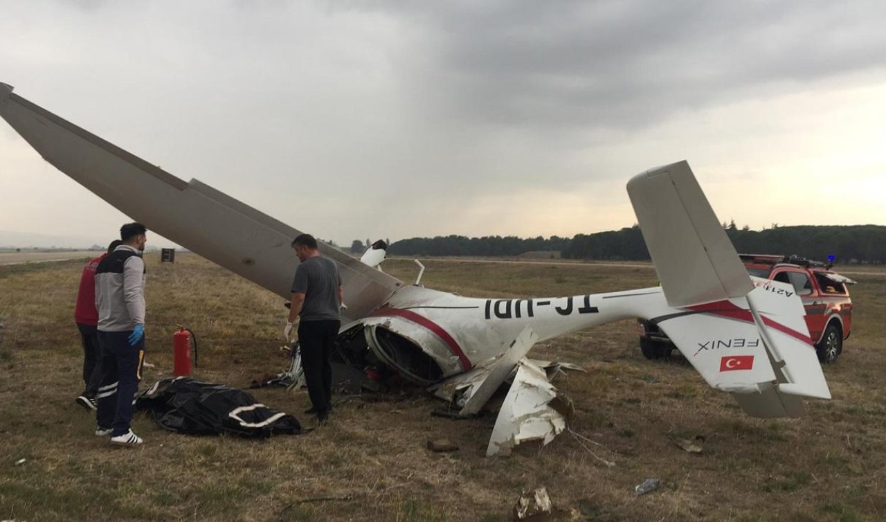 Eğitim uçağı düştü: 2 pilot hayatını kaybetti