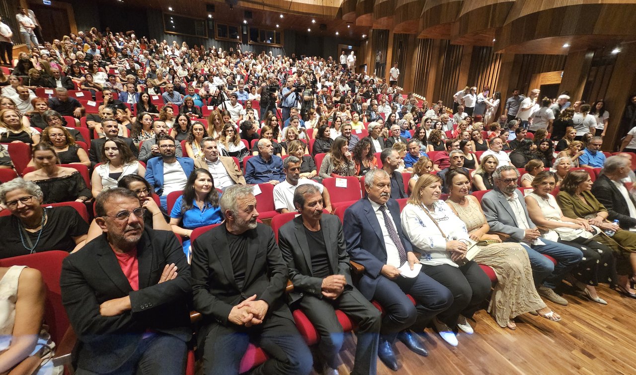 Altın Koza’da Demet Akbağ ve Uğur Polat’a “Onur Ödülü’’