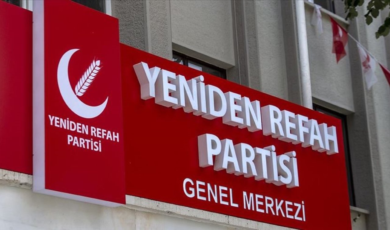 Yeniden Refah Parti’li 2 belediye başkanı partilerinden istifa etti