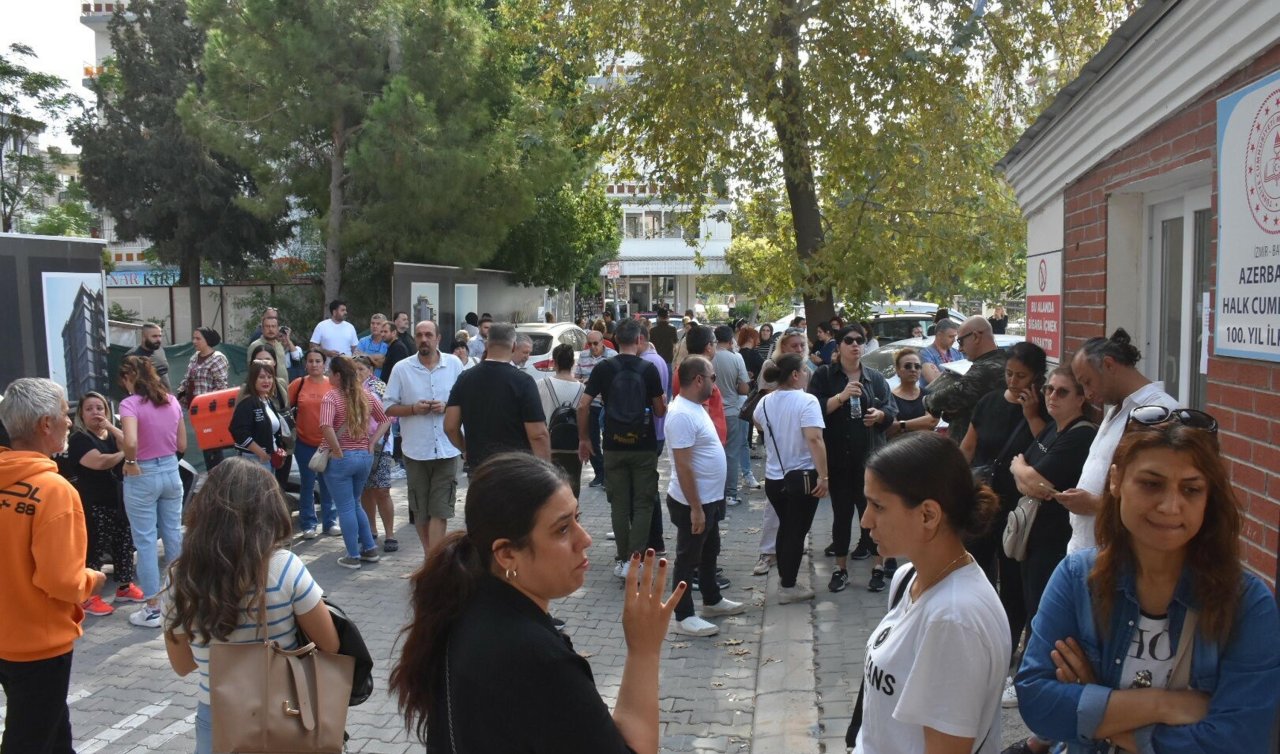  İlkokulda taciz iddiası; veliler okul önünde toplanıp tepki gösterdi 