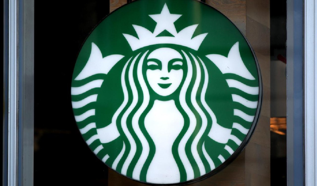 Starbucks’ın küresel satışları düşmeye devam ediyor