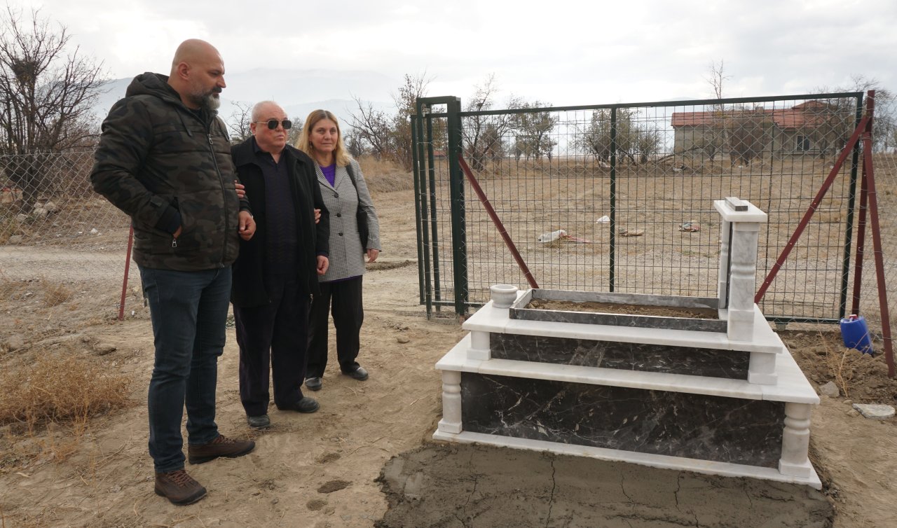 Ölen köpeği için arsa satın alıp mezar yaptırdı