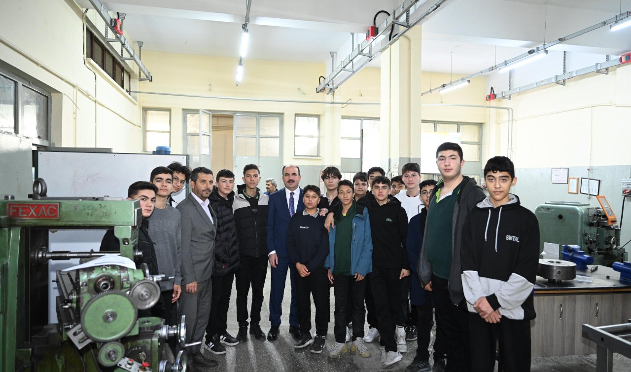 Başkan Altay Selçuklu Mesleki Ve Teknik Anadolu lisesi öğrencileriyle buluştu