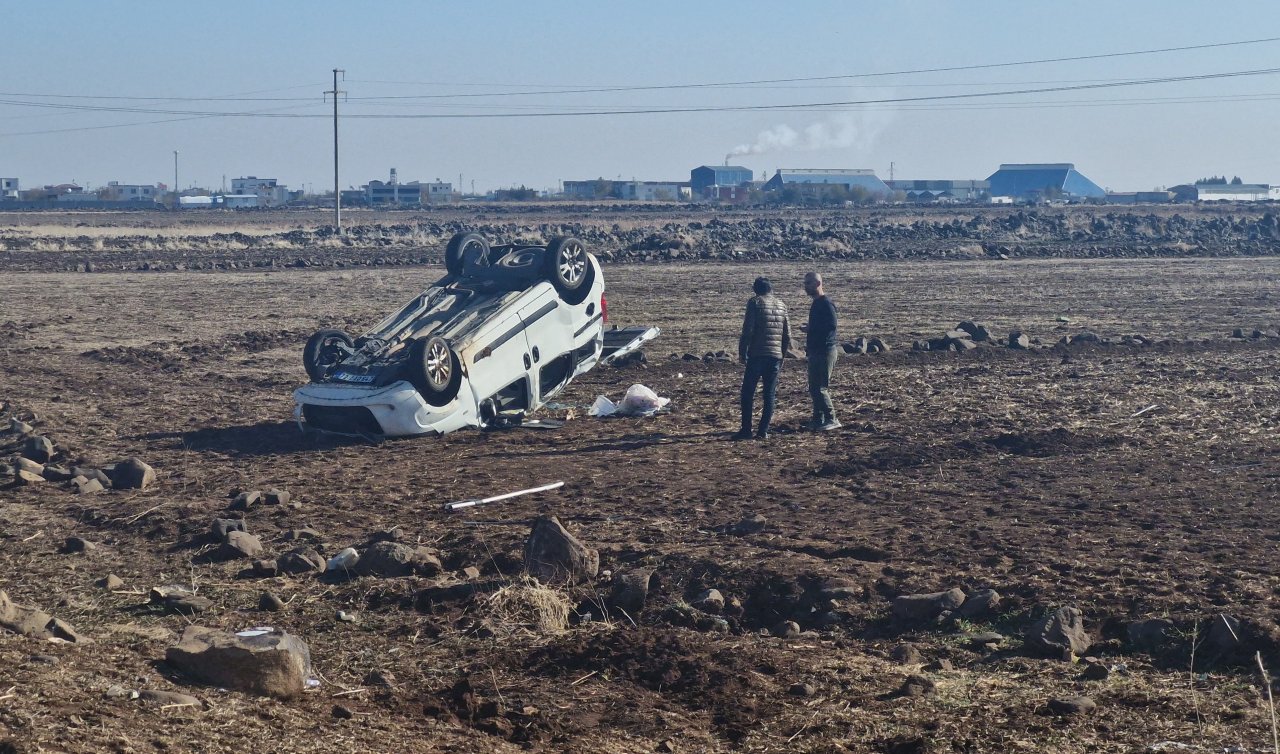 Otomobil tarlaya uçtu; 1’i ağır 4 yaralı