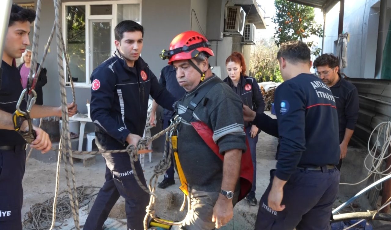 Dinamodaki arızayı gidermek için girdiği kuyuda mahsur kaldı