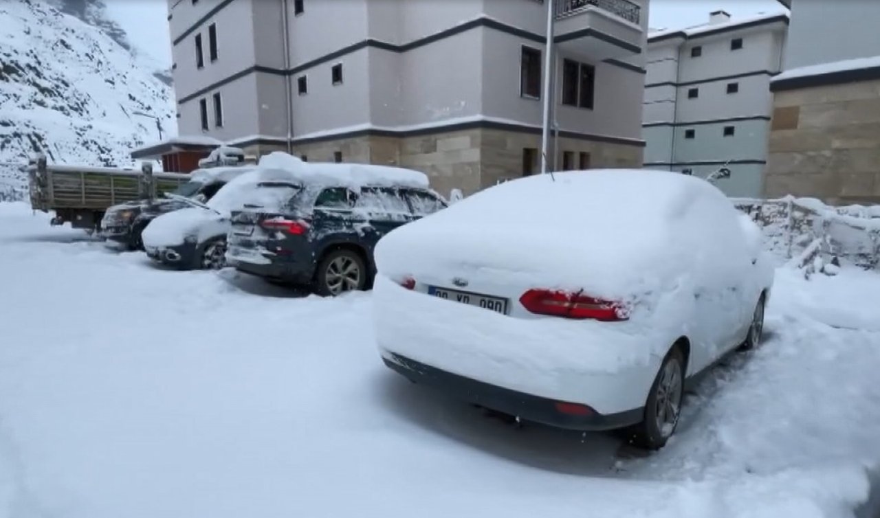 Yusufeli’de kar kalınlığı 1 metreye ulaştı