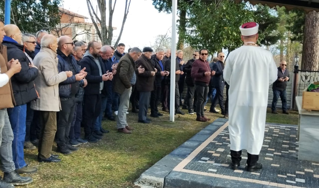 Kızının erkek arkadaşı tarafından öldürülen kadın toprağa verildi