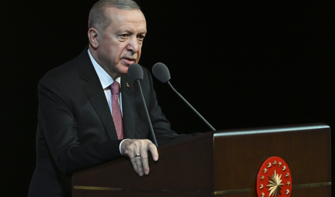 Cumhurbaşkanı Erdoğan: Kültür ve sanat insanlarımıza destek olmaya devam edeceğiz