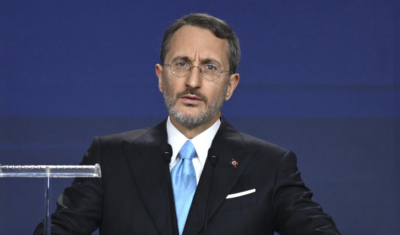  Fahrettin Altun Suriye Enformasyon Bakanı ile görüştü