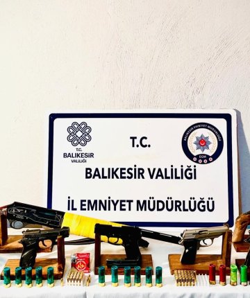 Şafak operasyonu: 13 ikamete eş zamanlı baskın