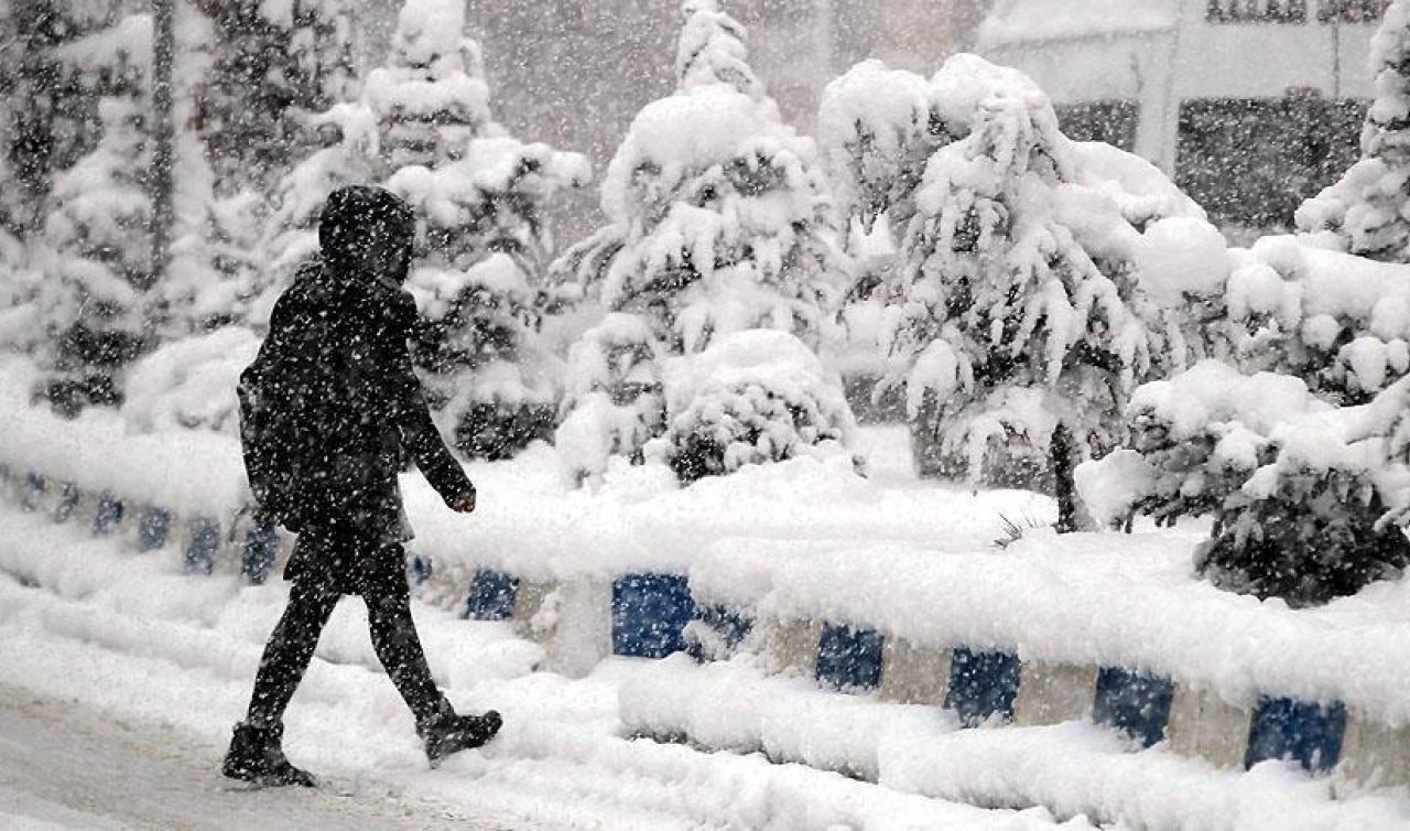 Nevşehir’de Yarın Okullar Tatil Mi? 24 Şubat 2025 Pazartesi Günü Kar Tatili Var Mı, Yok Mu? Valilik Açıklama Yaptı Mı?