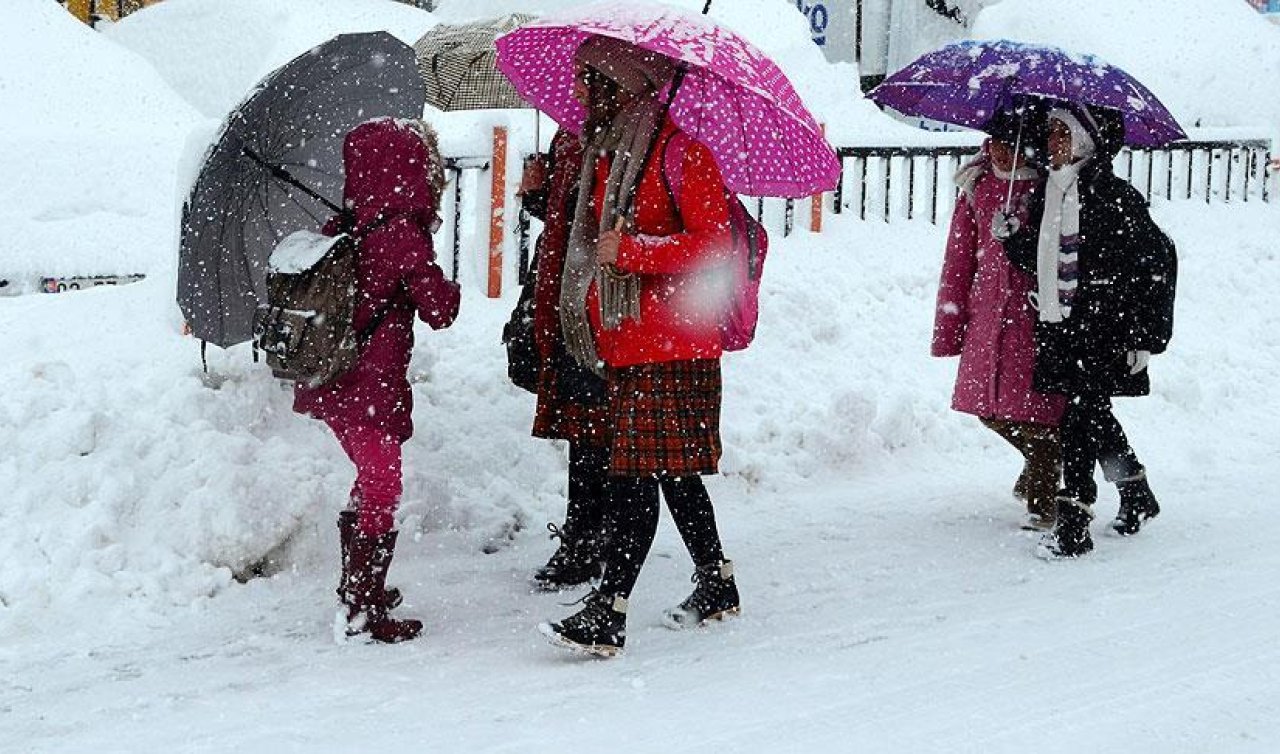 Konya Güneysınır’da Yarın Okullar Tatil Mi? 24 Şubat 2025 Pazartesi Günü Kar Tatili Var Mı, Yok Mu? Valilik Açıklama Yaptı Mı?