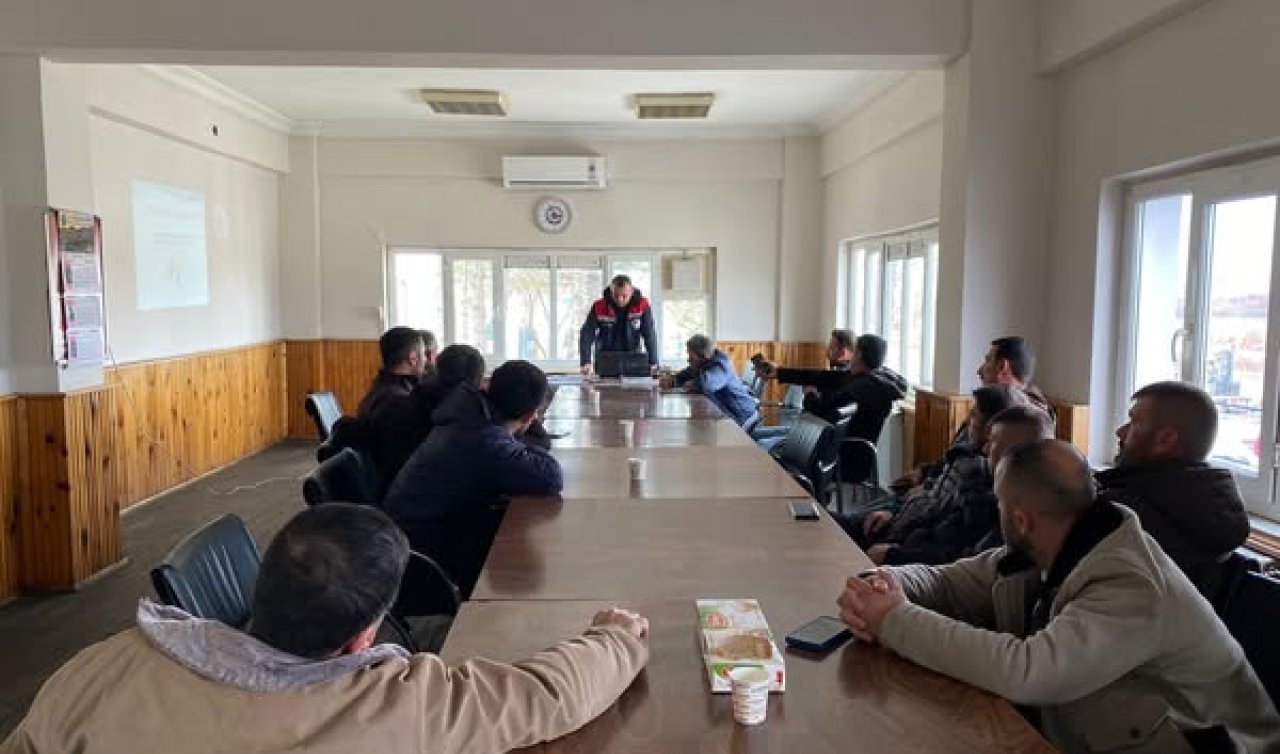 Konya’da Hayvan Nakliyatında Refah Eğitimi Verildi