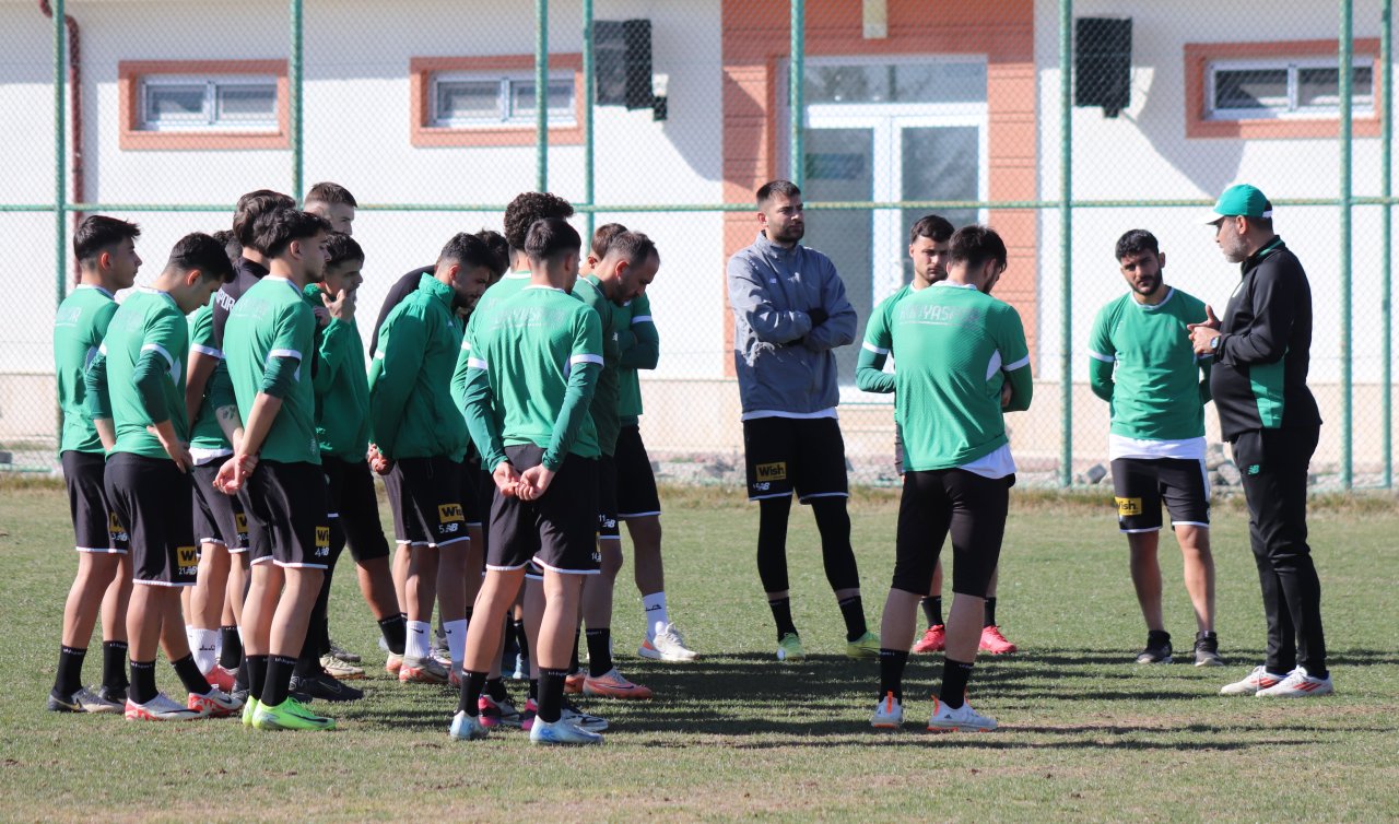 1922 Konyaspor  Osmaniye taktiğini deniyor