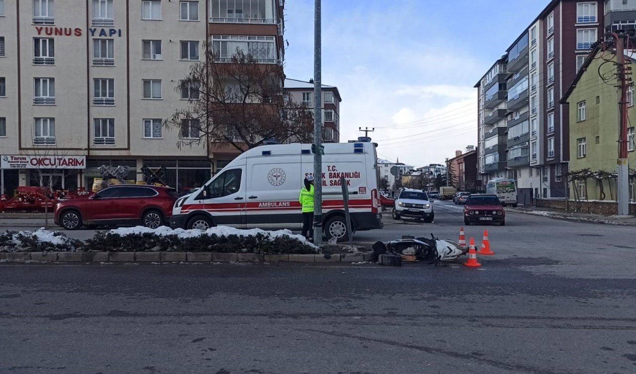 Konya’da kontrolsüz şerit değiştirme kaza getirdi