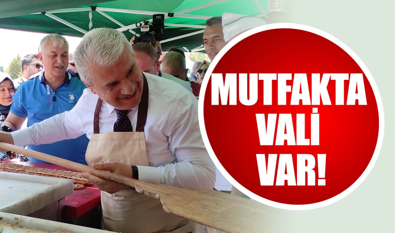 Konya Valisi küreği eline aldı